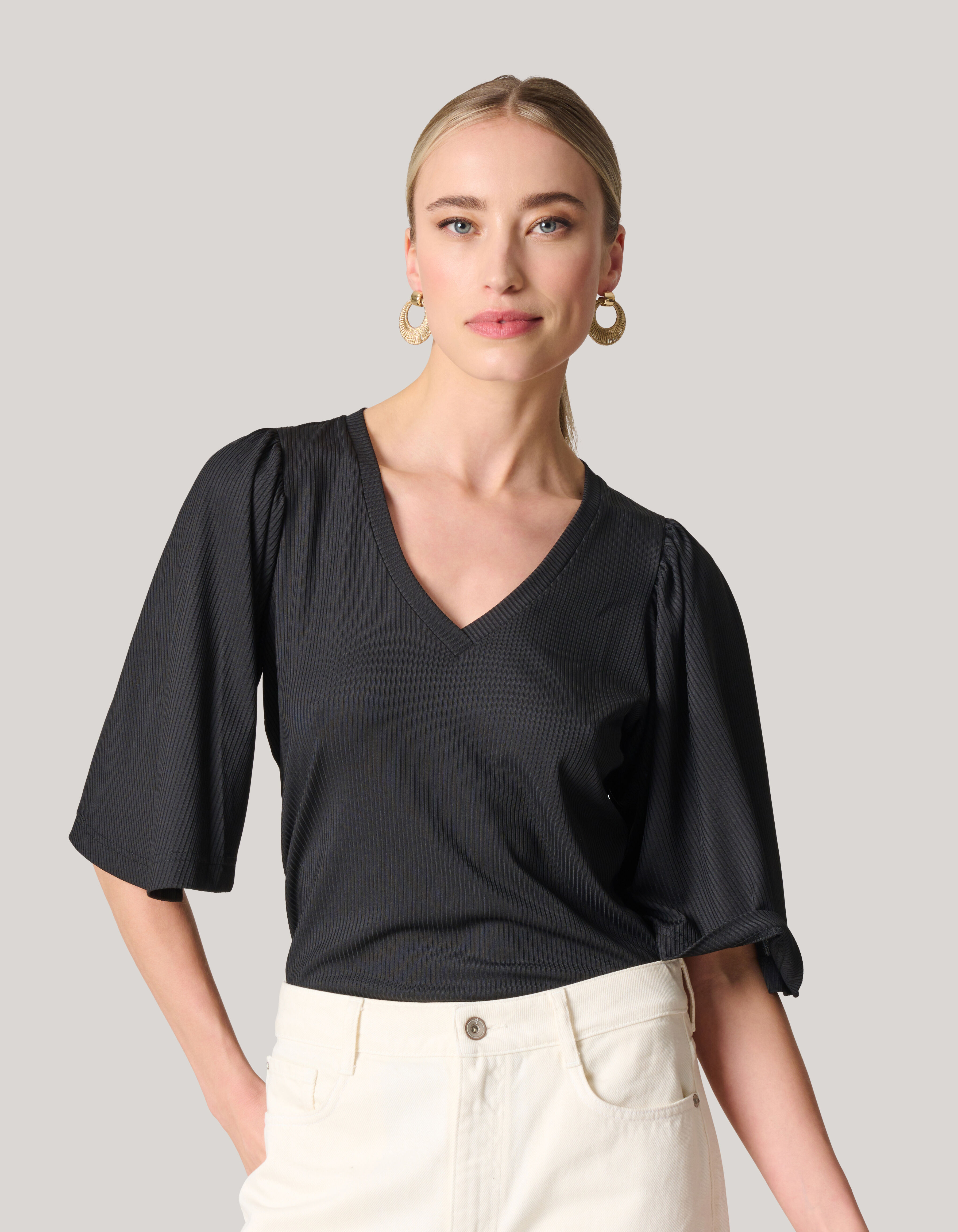 Rib Jersey Ruffle Top Zwart SHOEBY WOMEN