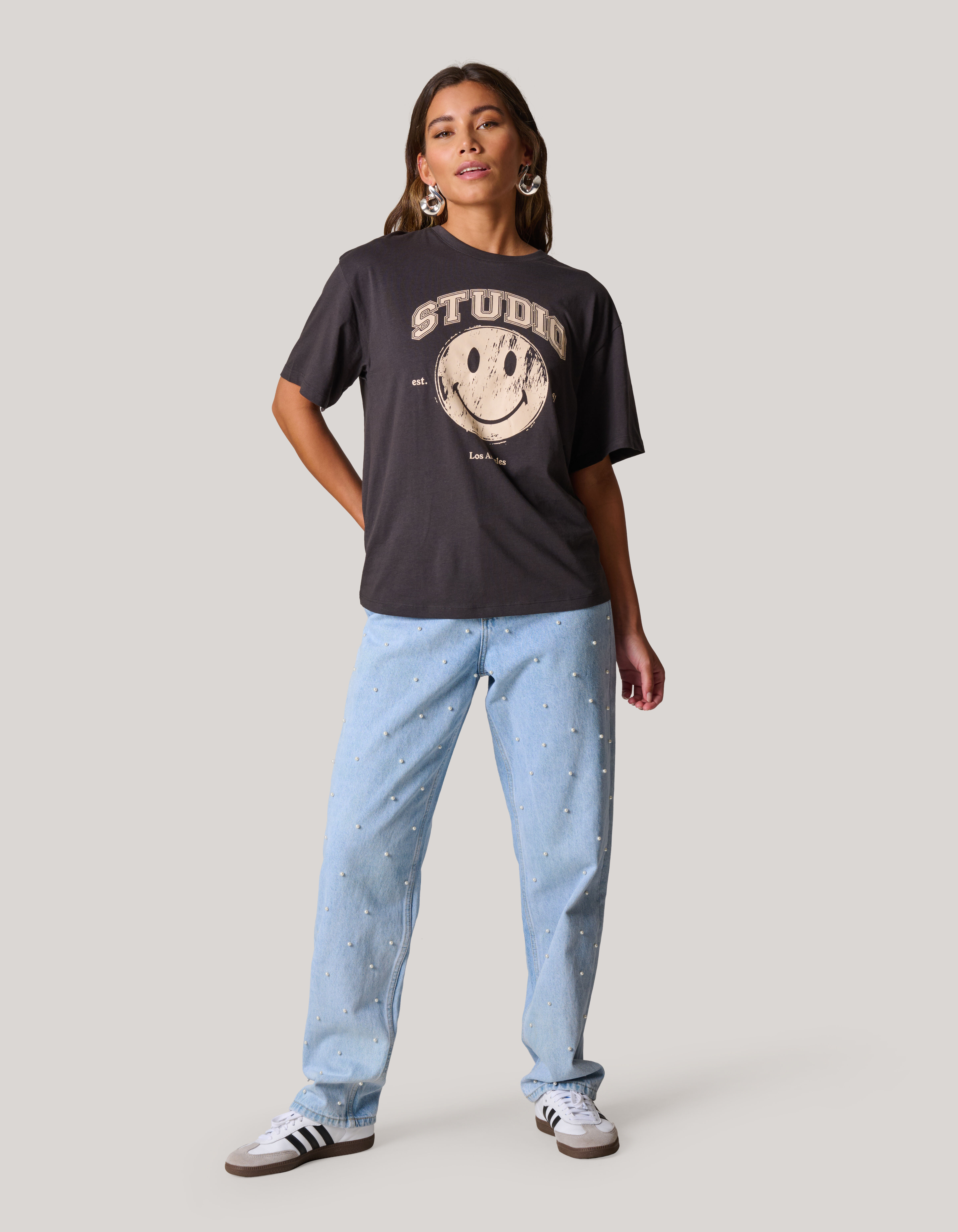 Smiley Artwork T-shirt Donkergrijs SHOEBY WOMEN