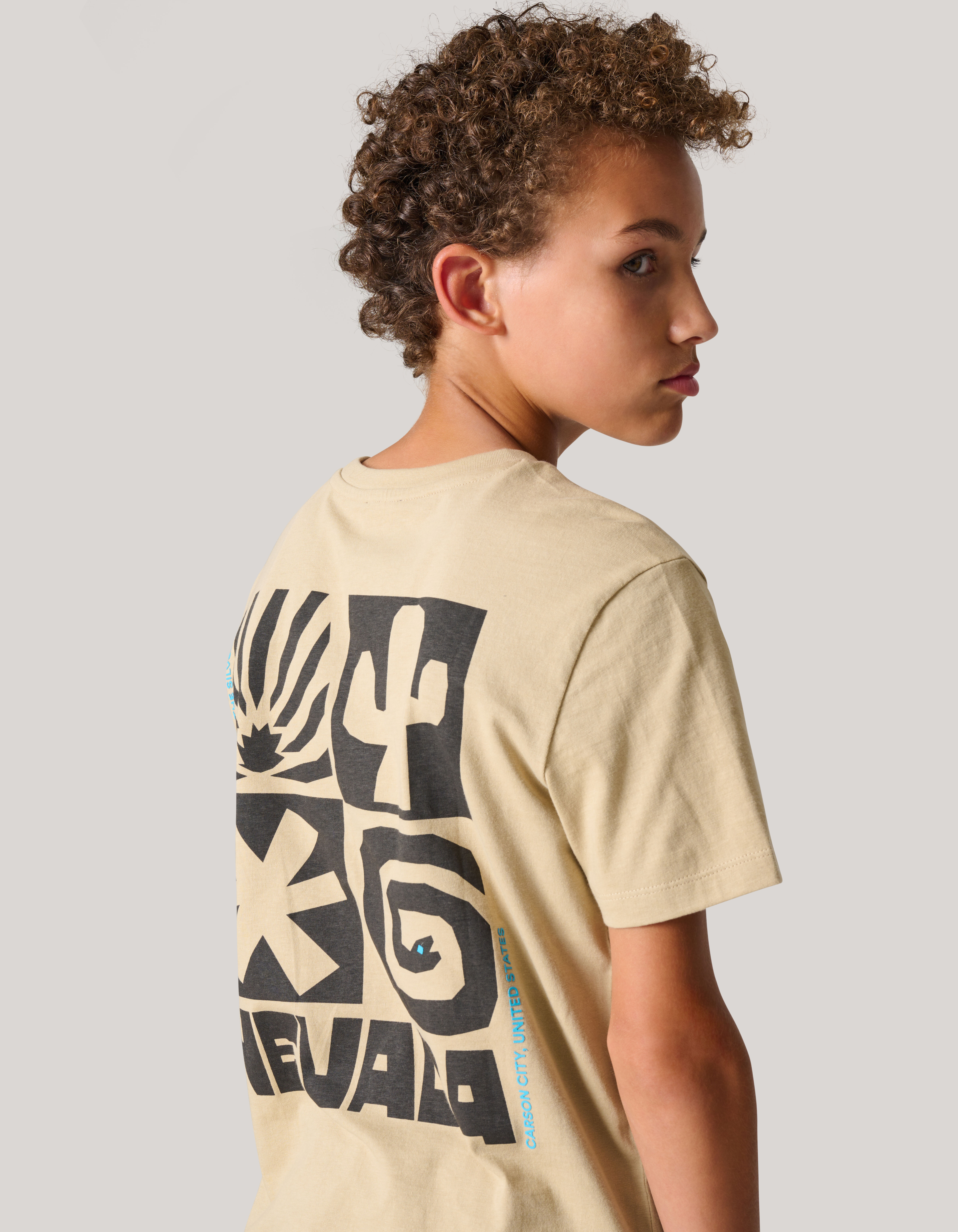 Big Artwork T-shirt Zand SHOEBY BOYS