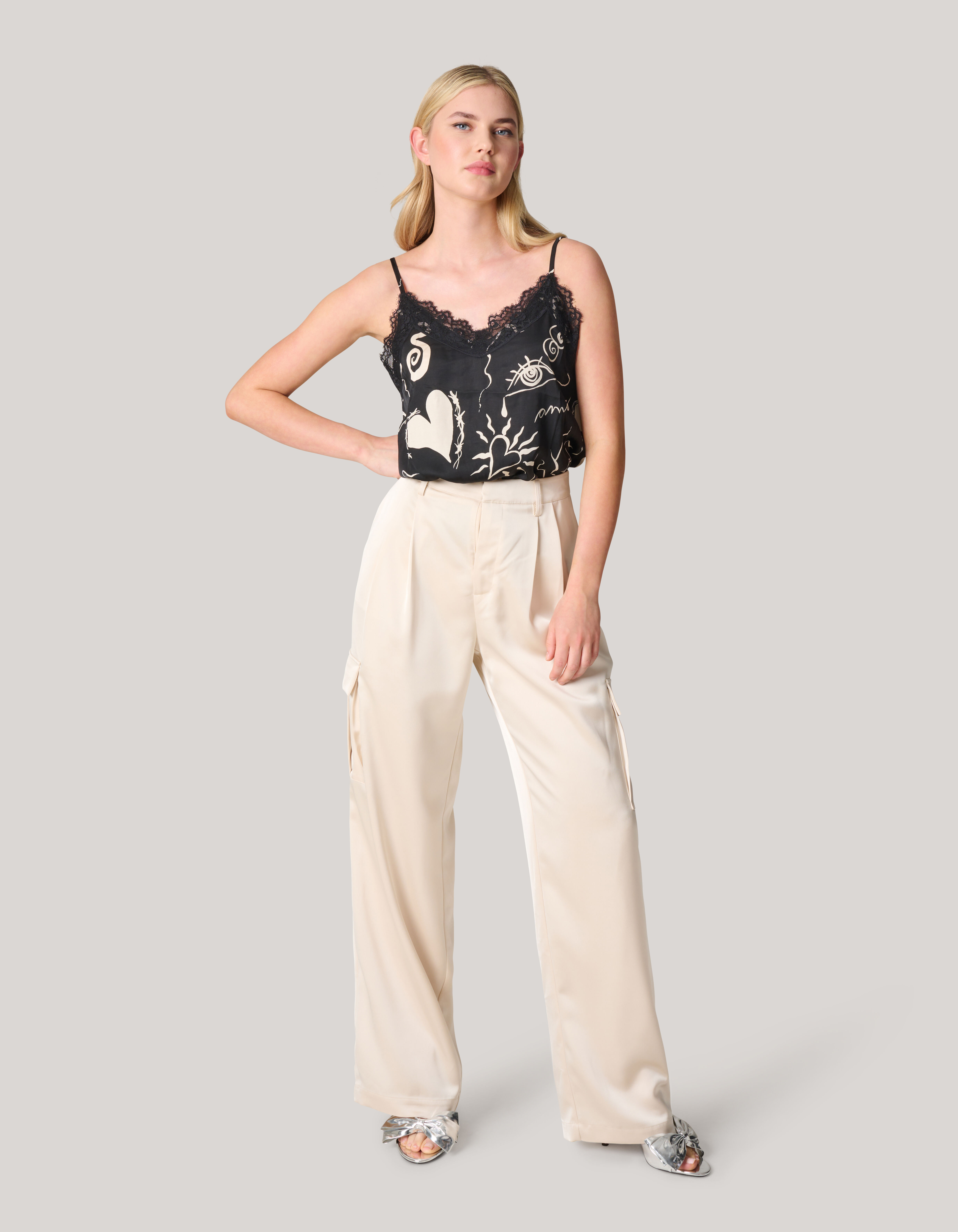 Satijnen Wide Leg Cargo Broek Gebroken Wit SHOEBY WOMEN