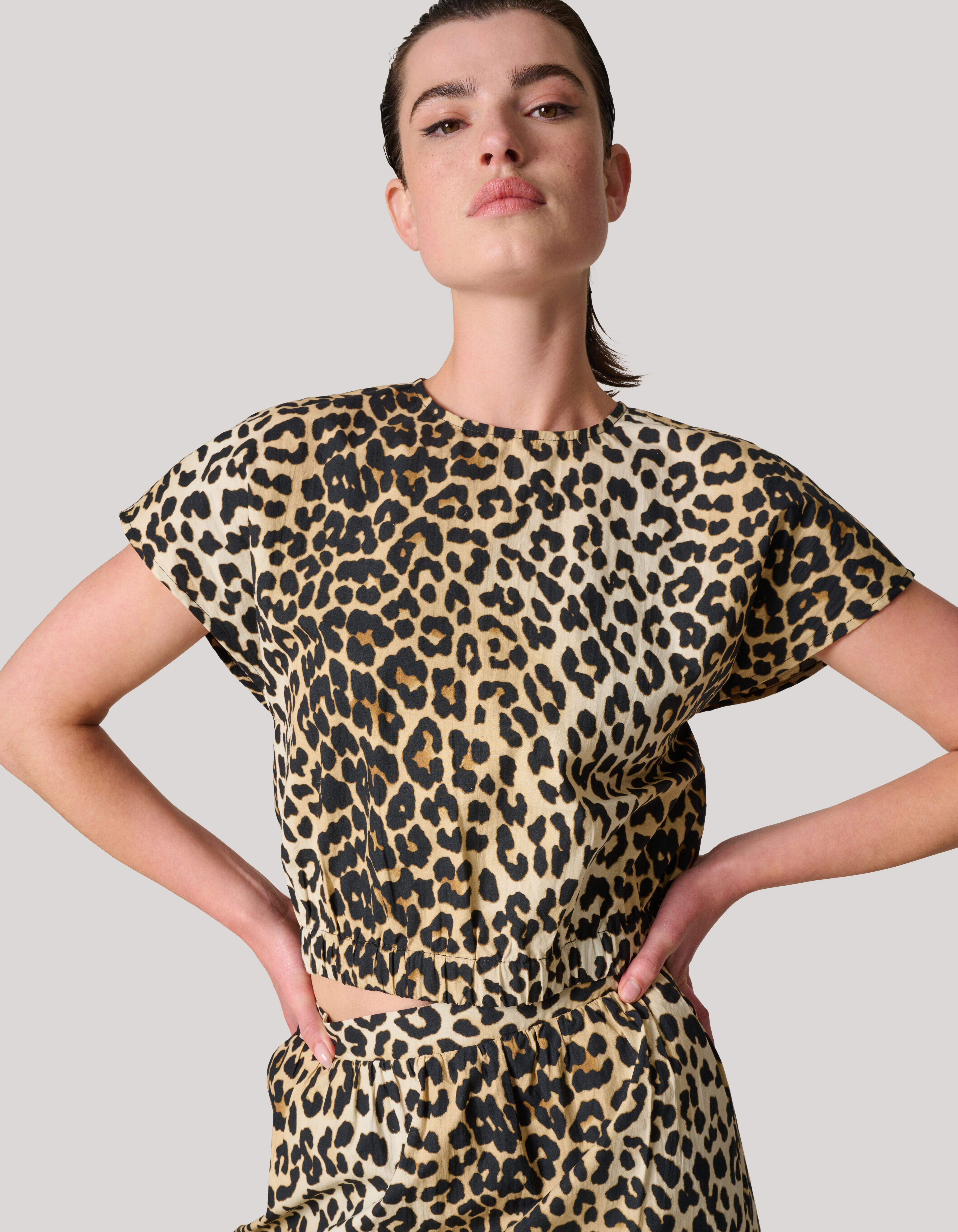 Leopard Poplin Cropped Top SHOEBY WOMEN