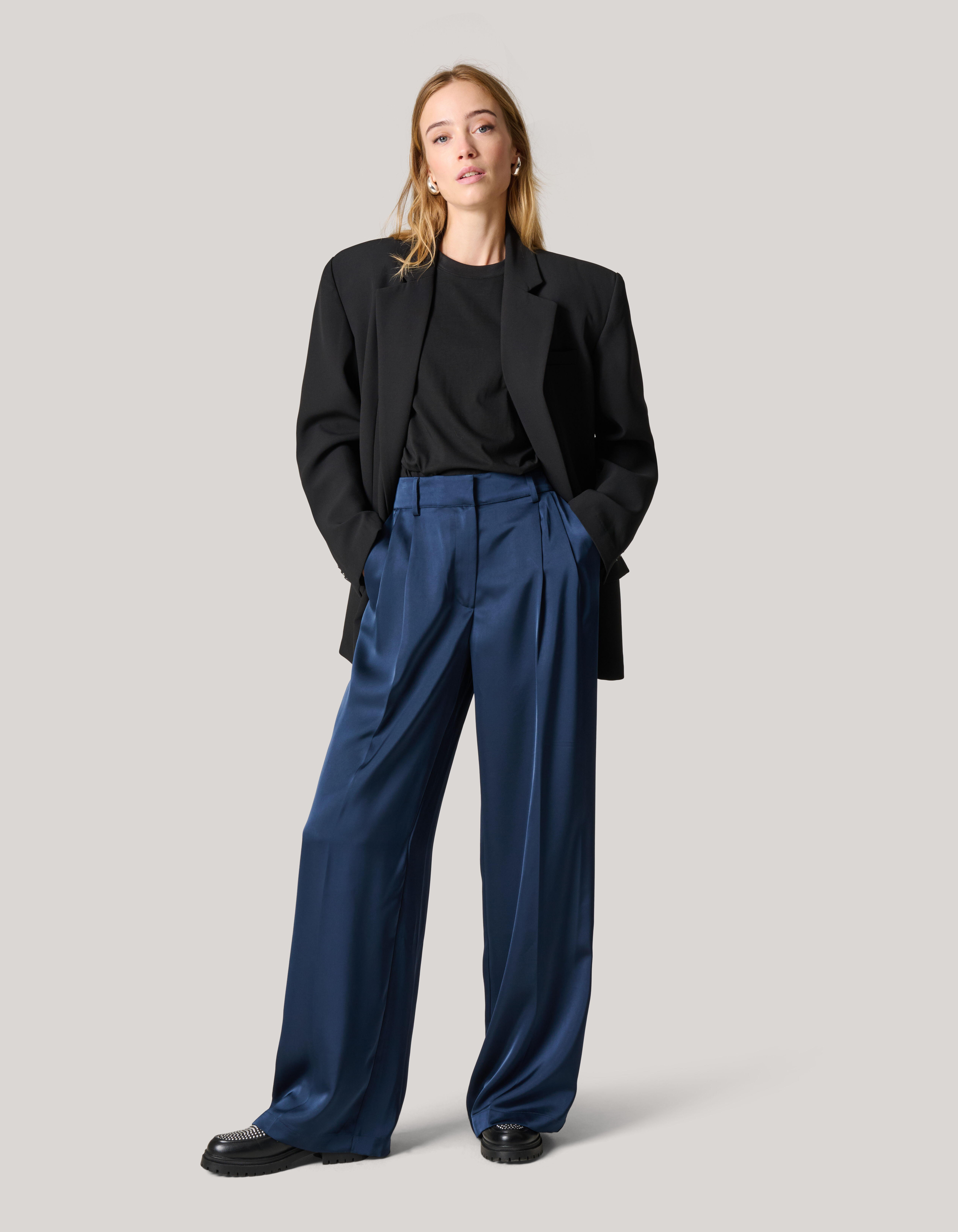 Satijnen Wide Leg Broek Donkerblauw SHOEBY WOMEN